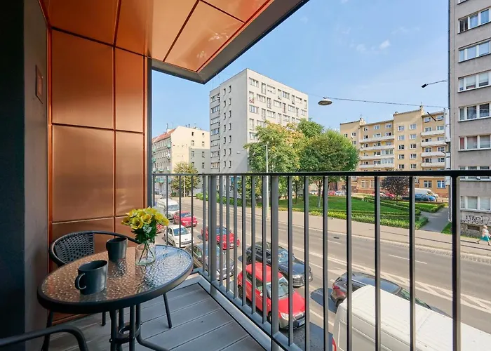 Apartment Nowoczesny Z Balkonem I Parkingiem W Centrum Wroclawia By Renters *